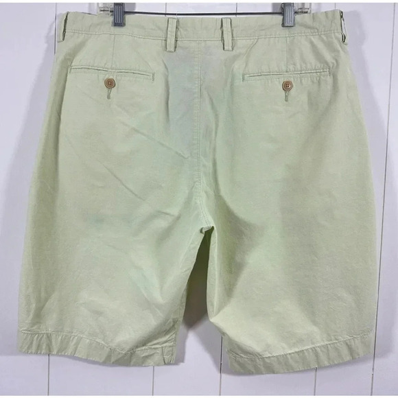 J Crew Men’s Light Green Flat Front Bermuda Shorts Chino 36W - Picture 2 of 5